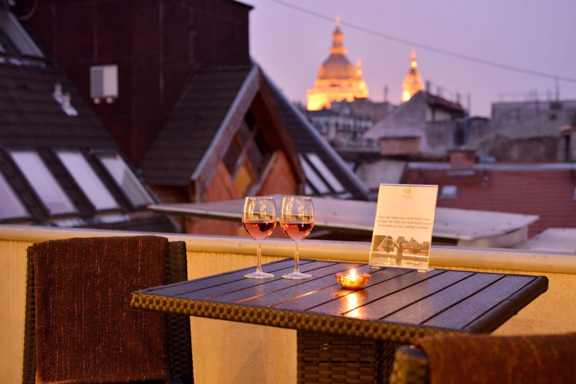 Opera Garden Hotel & Apartments Budapest Exterior photo